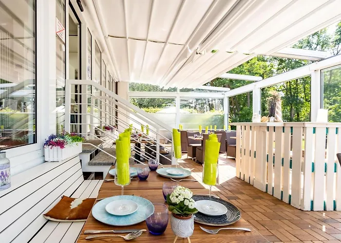 Ferienwohnung Christiane In Der Villa Zum Kronprinzen Direkt Gegenueber Der Saarowtherme