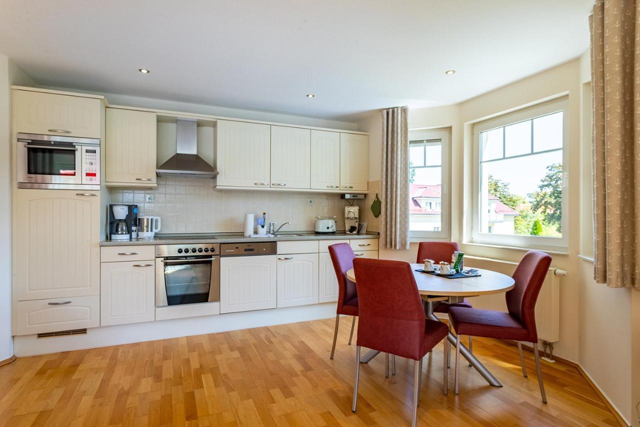 Appartement Christiane In Der Zum Kronprinzen Direkt Gegenueber Der Saarowtherme